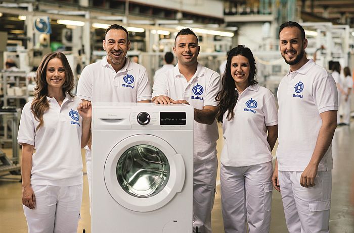 campaña Una historia de ilusión lavadoras Pausa+Carga de Balay