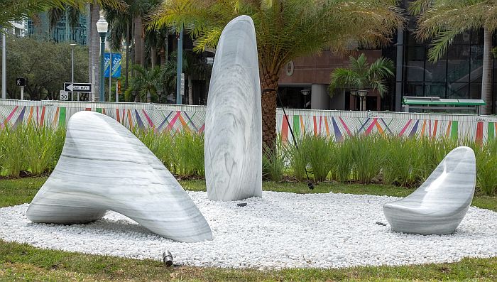 CasaCor Miami, Cosentino, Cosentino’s natural stone, Dekton, Marble Blanco Macael, Pininfarina, Speedforms in the Garden