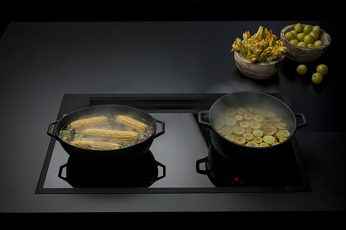 Sistema de cocción integrado Sintesi, de Falmec, ahora también en negro