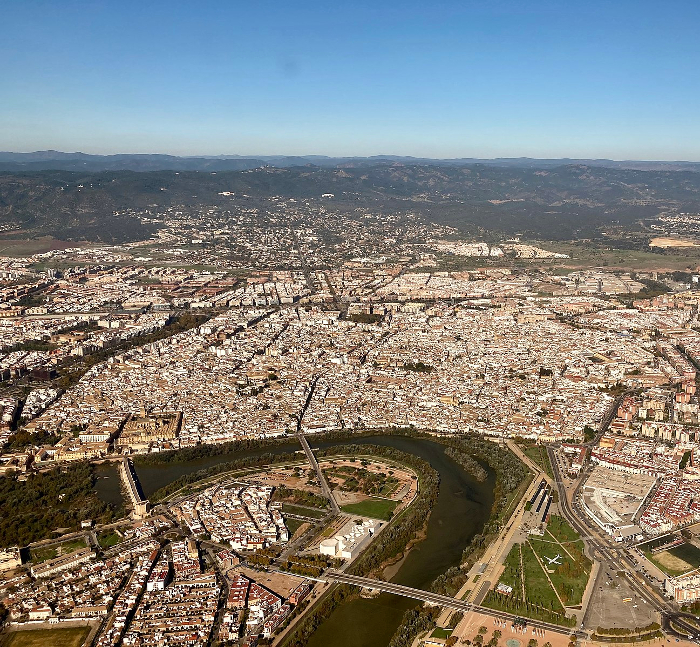 Córdoba,red global de arquitectura contemporánea excelente, C-guide, cosentino