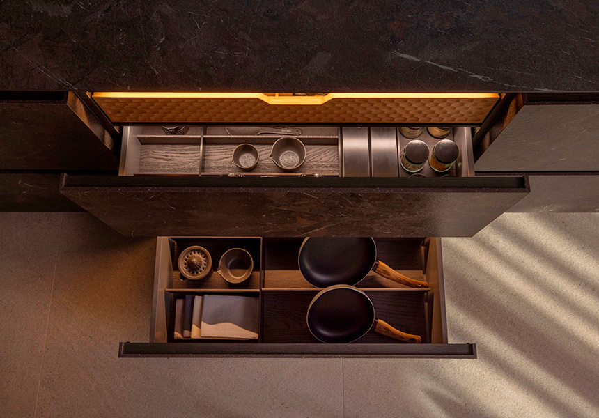 Interiores de cajones GINA35 con ensamblaje tradicional cola de milano y artesanía en madera