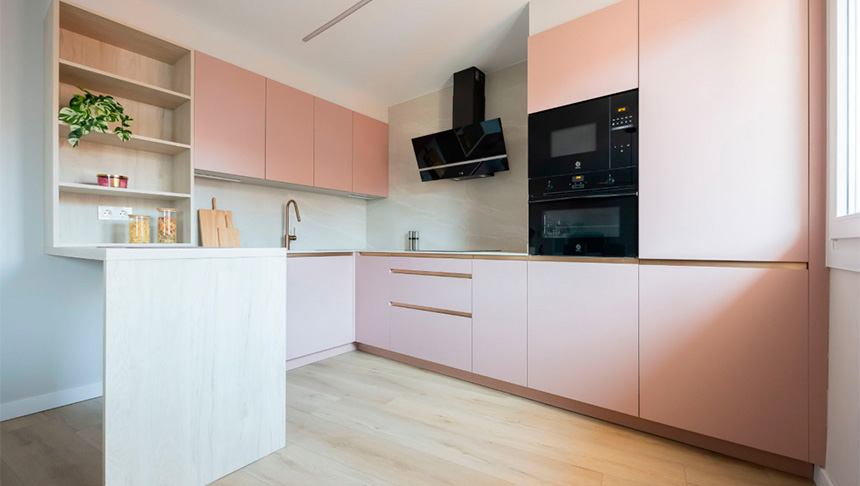Cocina rosa de Redekora 40 y Método: un estilo único