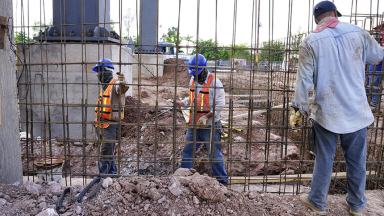 Obra en España con escasez de mano de obra cualificada, uno de los principales retos del sector de la construcción en 2026