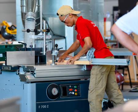felder-group-carpinteria-ebanisteria-formacion-profesional
