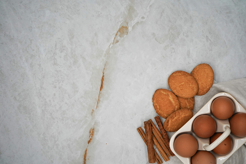 Encimera de cocina en piedra sinterizada sostenible