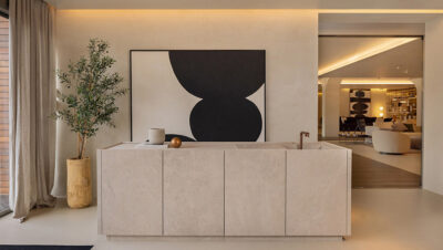 Cocina contemporánea Rekker integrada en arquitectura