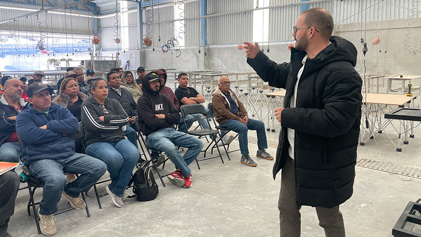 Venux refuerza su presencia en México con una formación especializada