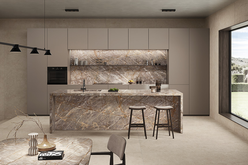 Espacio con superficies murales cerámicas Atlas Concorde