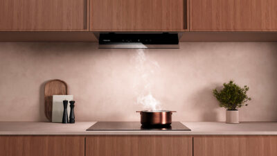 campana extractora invisible Teka Integra Pro integrada en mueble de cocina moderna con diseño minimalista