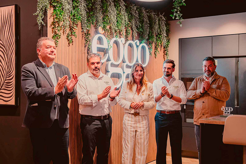 Interior de la nueva tienda Èggo Cocinas en la Costa del Sol
