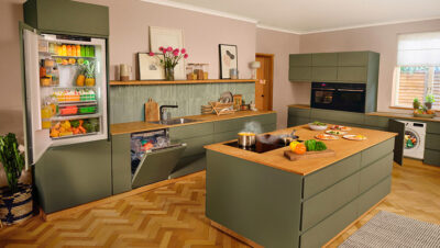 Cocina moderna con electrodomésticos BSH integrados