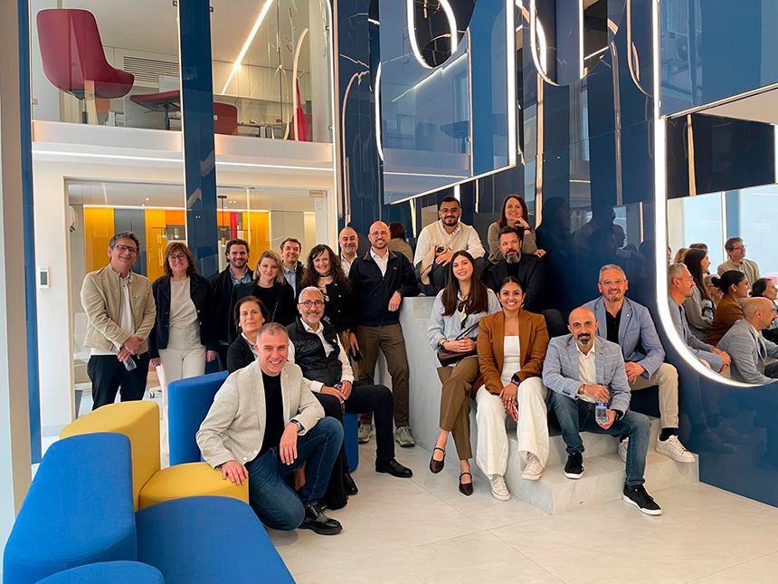 Arquitectos internacionales descubren las nuevas tendencias en diseño de oficinas de ALVIC