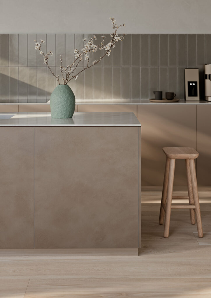 RAUVISIO crystal Strong de REHAU, superficies decorativas inspiradas en piedra y mármol para diseño de interiores contemporáneo.