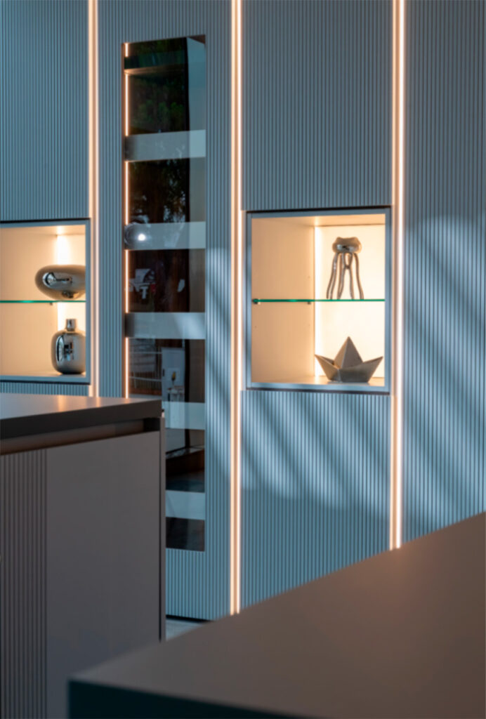 Luce de ARAN Cucine diseñada por Marco Piva presentada en Fuorisalone 2026