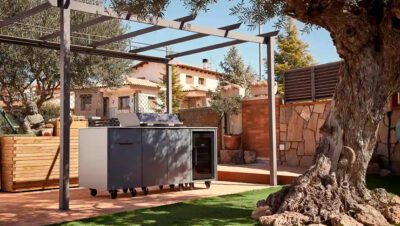 ALfresco de IMDcabinets, cocina exterior modular con diseño móvil para espacios outdoor