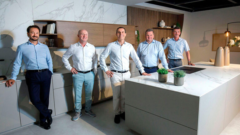 Alianza estratégica entre DANKÜCHEN y COSENTINO para cocinas premium