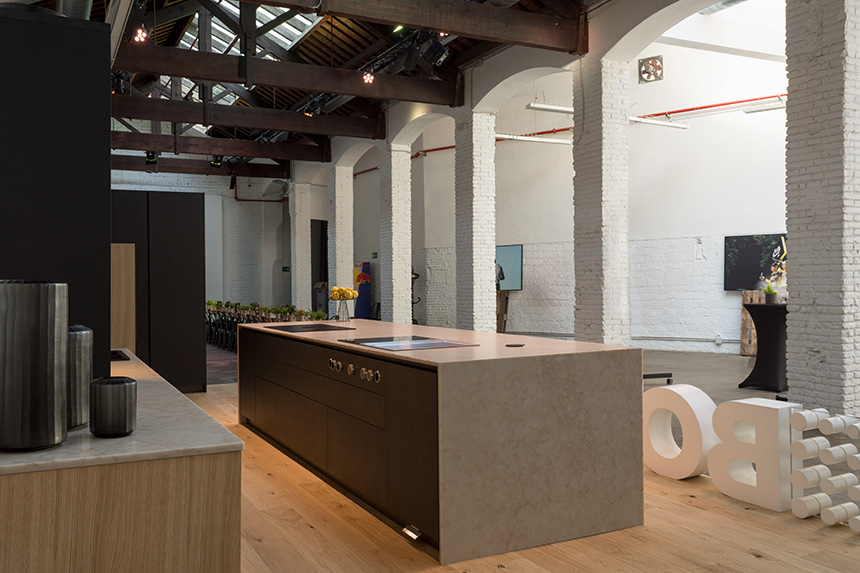 Cocina de diseño desarrollada por BORA, INKO y Cosentino
