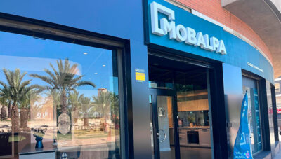 Nueva tienda Mobalpa en Elche interior showroom cocinas a medida