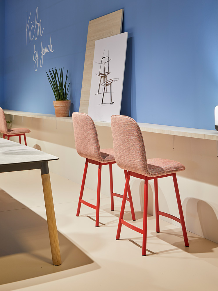 Mobiliario Moblibérica de diseño contemporáneo para espacios contract y residenciales