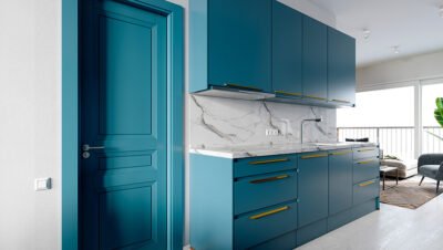 LACAPOL EXTREME de BARPIMO COATINGS aplicado en mobiliario de madera con acabado tintométrico de color personalizado para proyectos de interiorismo.