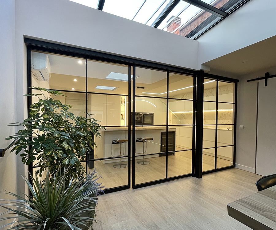 estudio 44 tres cantos