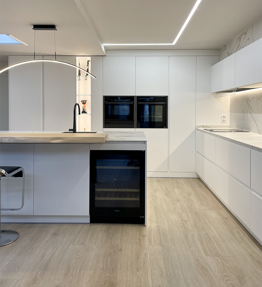 Estudio 44 equipa una cocina en Tres Cantos