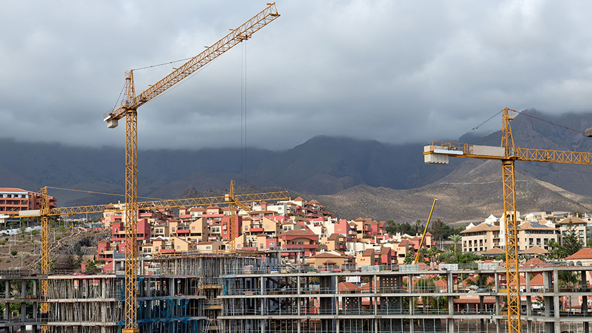 España necesita más vivienda: construir hacia arriba mientras crece la demanda extranjera