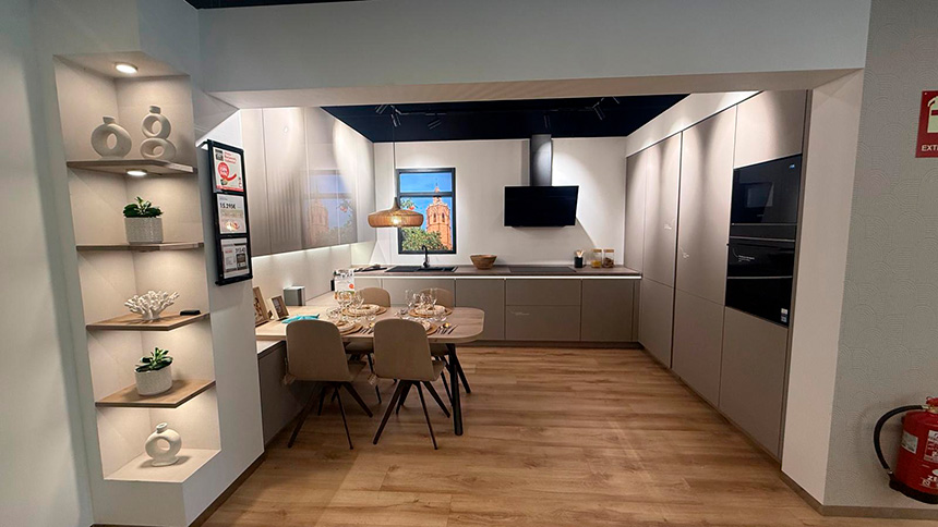 Exposición de cocinas Èggo en Burjassot Valencia